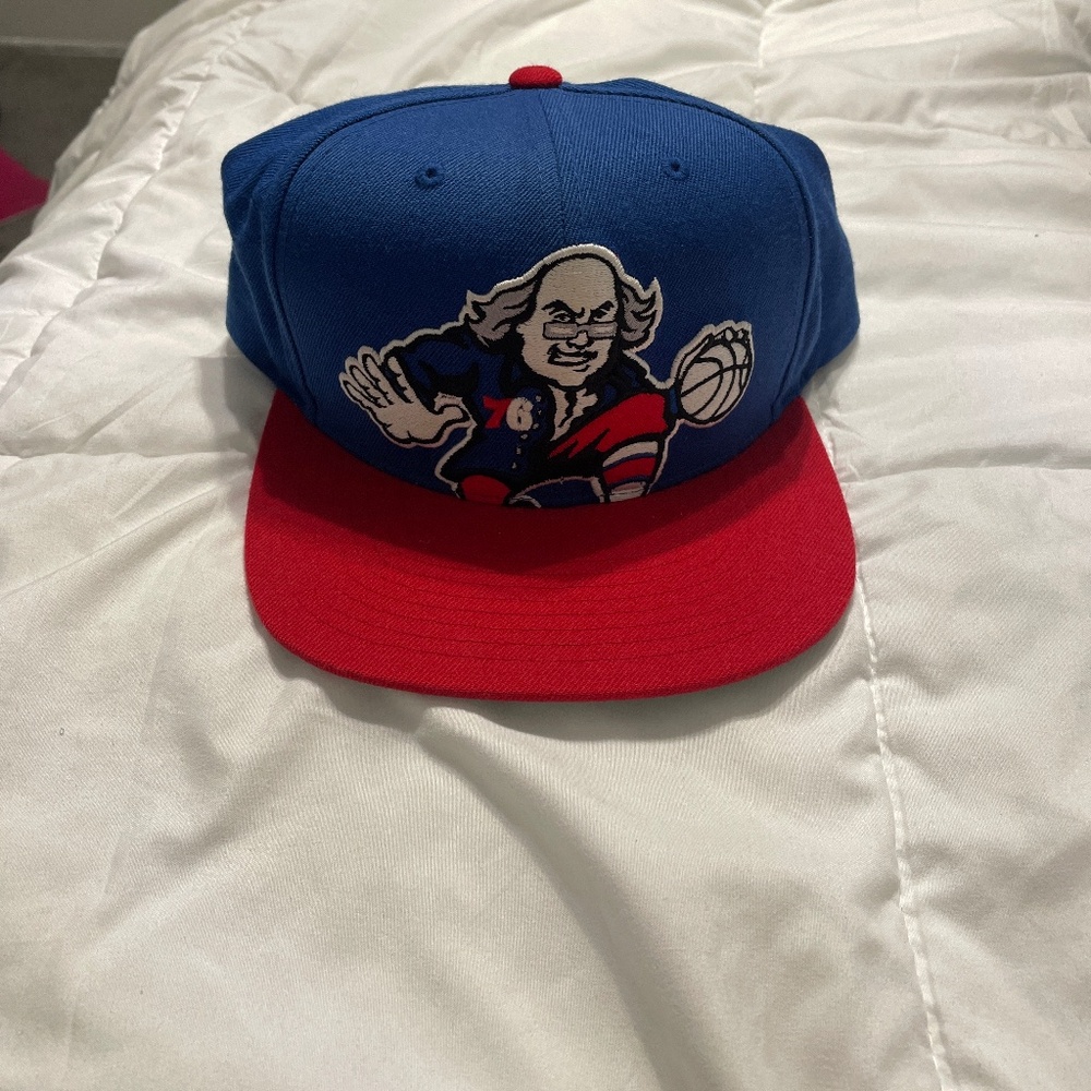 NBA 76ers hat